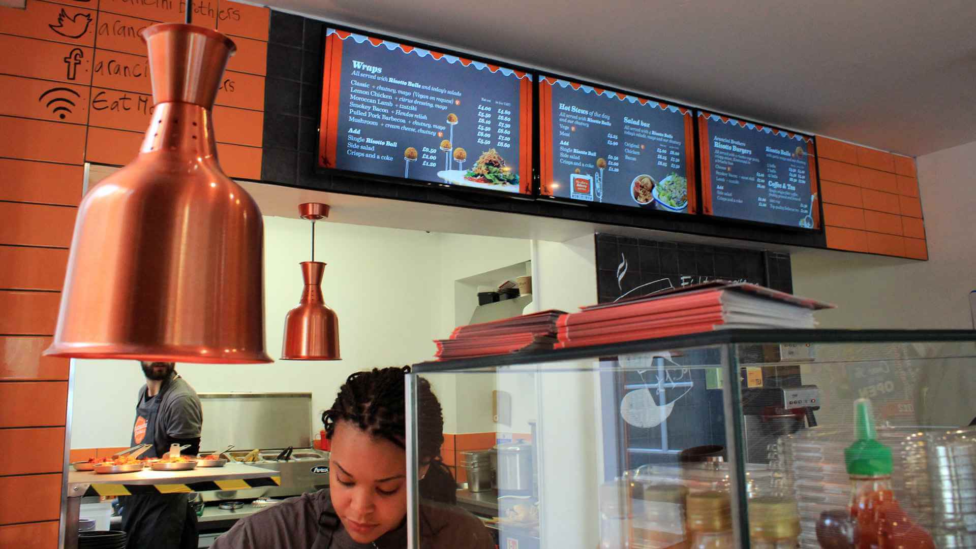 embed signage cloud based digtial signage software restaurant arancini brothers staff