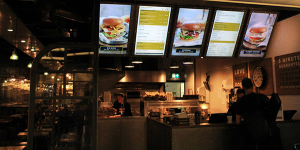 embed signage digital signage software image example