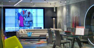 Embed Signage Cloud Digital Signage Software - AVMI Roche Bobois Video Wall