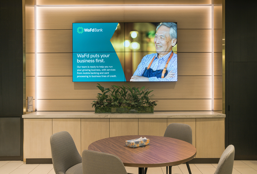 embed signage - digital signage software - customers WaFd Bank Video Wall