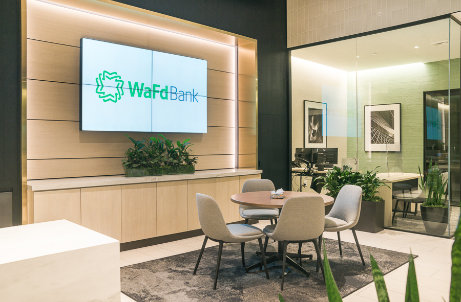 embed signage - digital signage software - customers WaFd Bank Video Wall