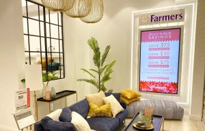 embed signage - hydro media - farmers