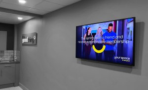 embed signage digital signage software - barnsley premier leisure BPL - landscape promo screen gym fitness leisure digital signage